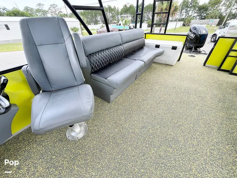 Slide: The Image of Custom Craft 29 Double Decker 2024 - 16526860