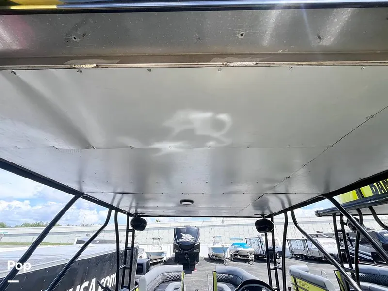 Slide: The Image of Custom Craft 29 Double Decker 2024 - 16640641