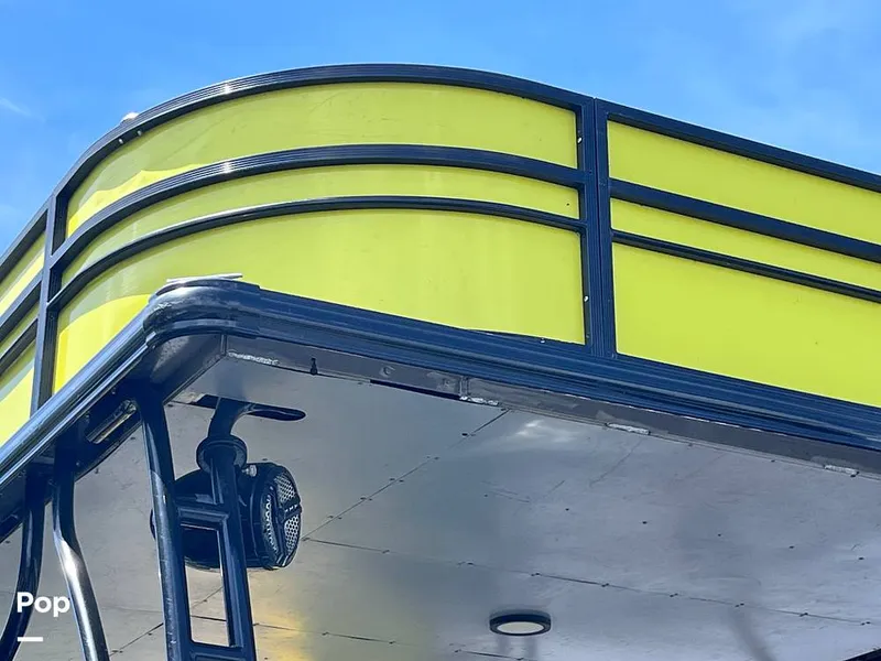 Slide: The Image of Custom Craft 29 Double Decker 2024 - 16640664