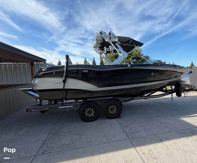 Slide: The Image of Mastercraft X24 2020 - 16551687