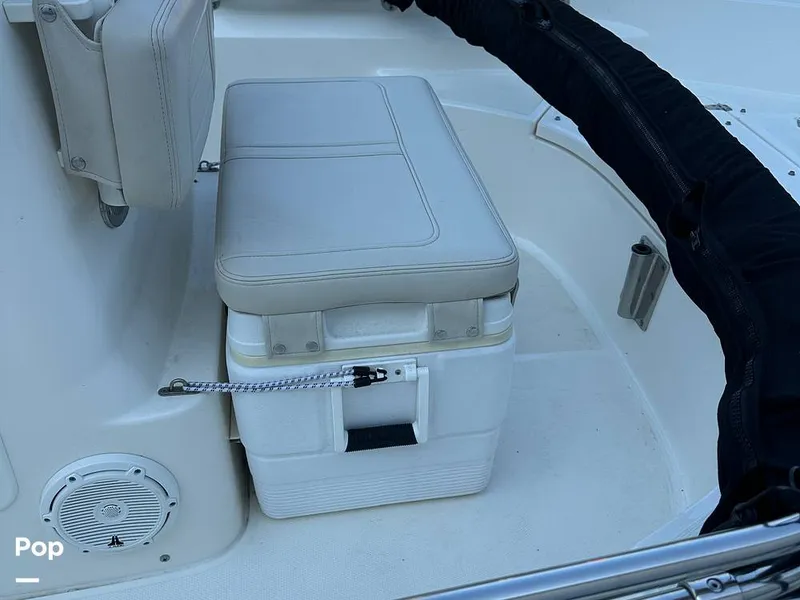 Slide: The Image of Boston Whaler 170 Montauk 2022 - 16536156