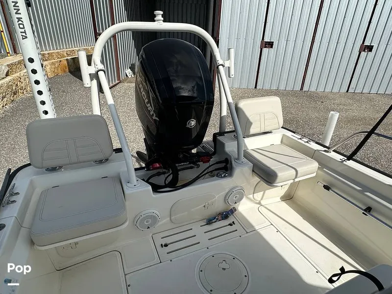Slide: The Image of Boston Whaler 170 Montauk 2022 - 16558001