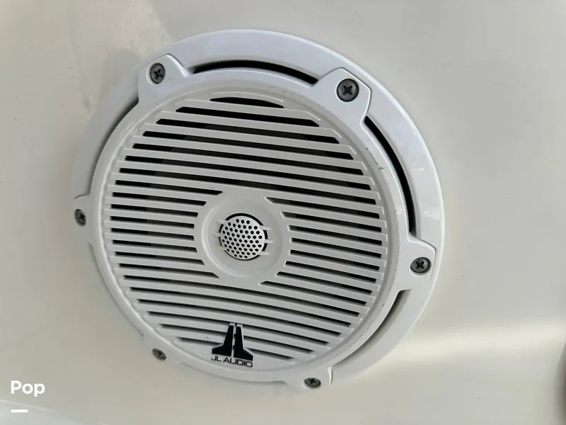 Slide: The Image of Boston Whaler 170 Montauk 2022 - 16558010
