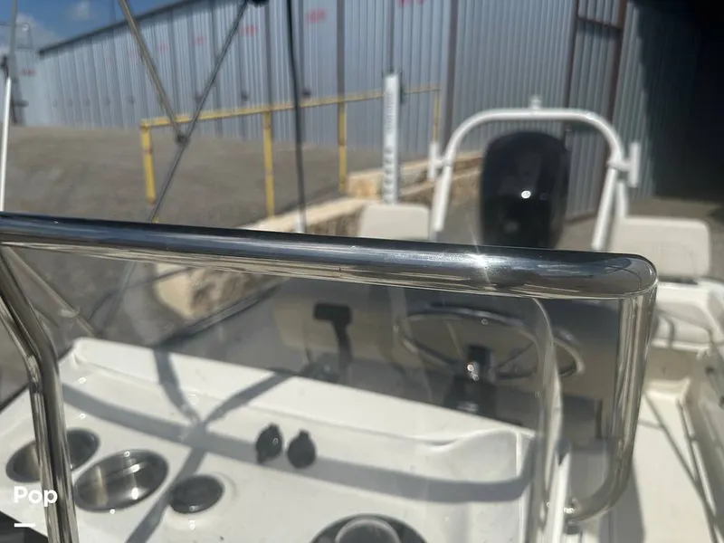 Slide: The Image of Boston Whaler 170 Montauk 2022 - 16558128
