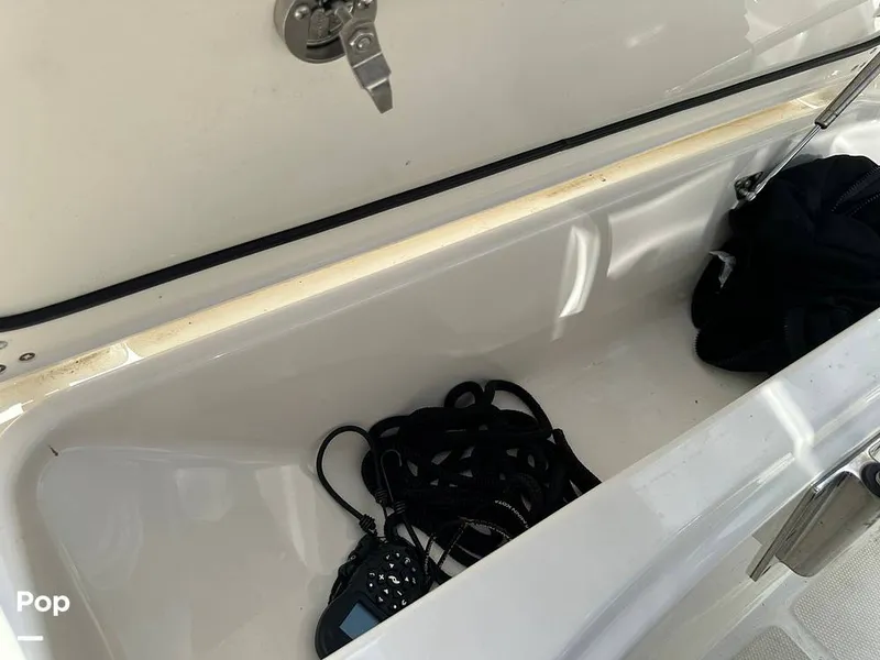 Slide: The Image of Boston Whaler 170 Montauk 2022 - 16558029