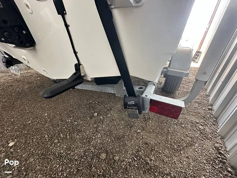 Slide: The Image of Boston Whaler 170 Montauk 2022 - 16558142