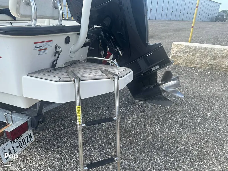 Slide: The Image of Boston Whaler 170 Montauk 2022 - 16558099