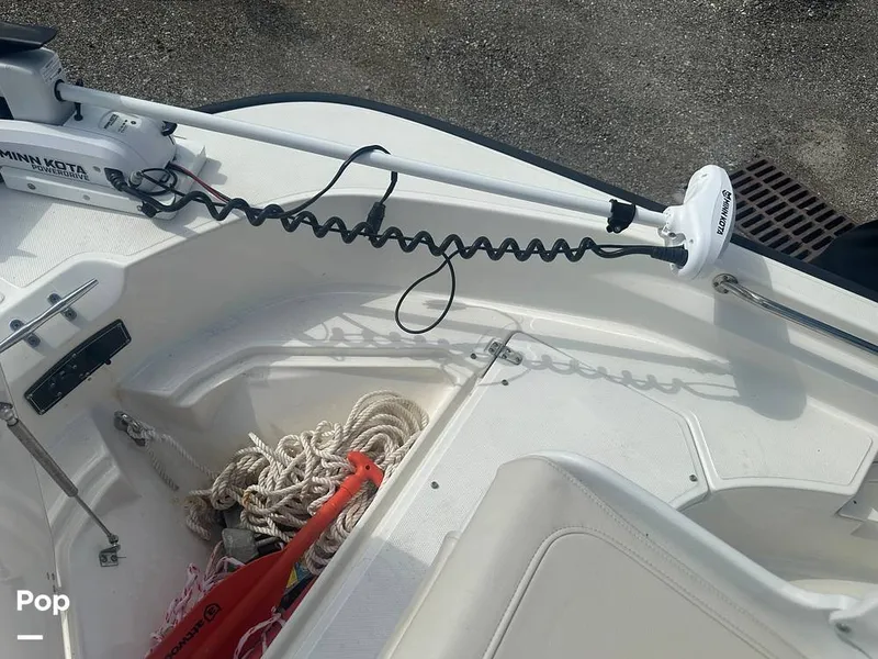 Slide: The Image of Boston Whaler 170 Montauk 2022 - 16558033