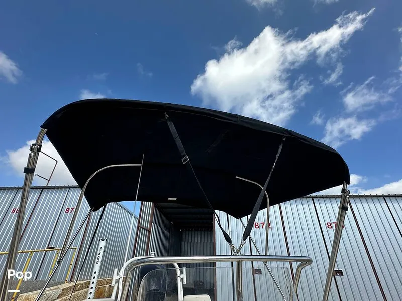 Slide: The Image of Boston Whaler 170 Montauk 2022 - 16558049