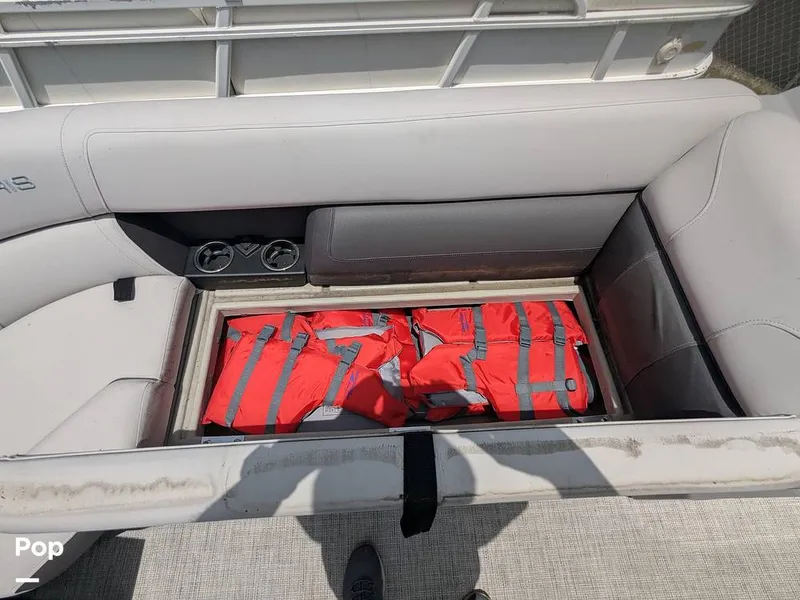Slide: The Image of Harris Cruiser 230CR 2022 - 16559888