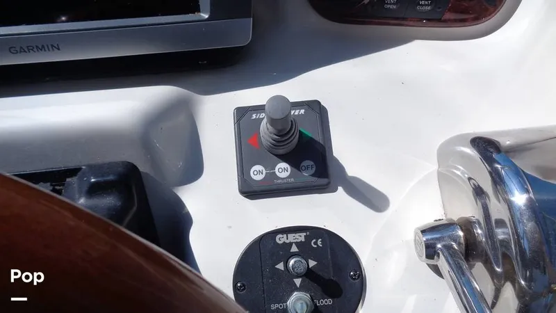 Slide: The Image of Sea Ray 340 Sundancer 2007 - 16556079