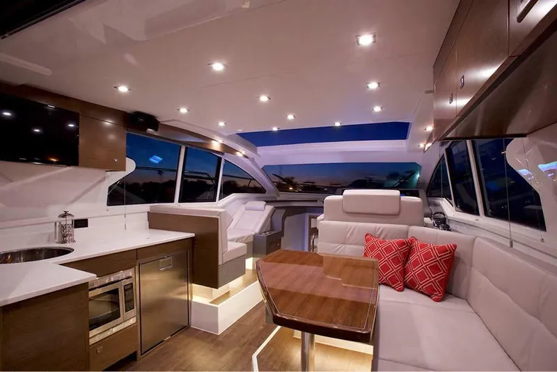 Slide: The Image of Cruisers Yachts 42 Cantius 2025 - 17