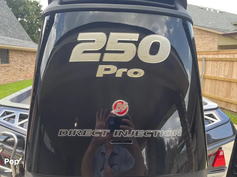 Slide: The Image of Ranger Z520L 50th Anniversary Edition 2018 - 16595896