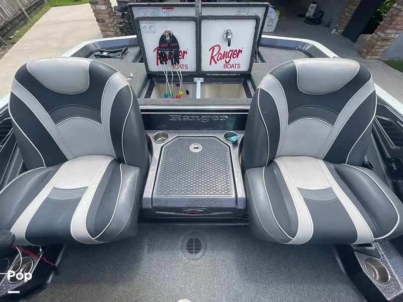 Slide: The Image of Ranger Z520L 50th Anniversary Edition 2018 - 16595856