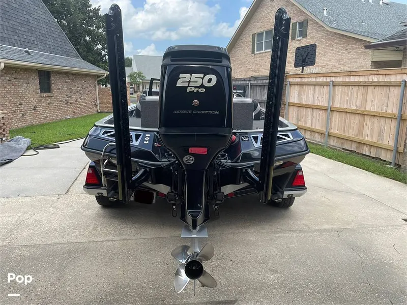 Slide: The Image of Ranger Z520L 50th Anniversary Edition 2018 - 16595990