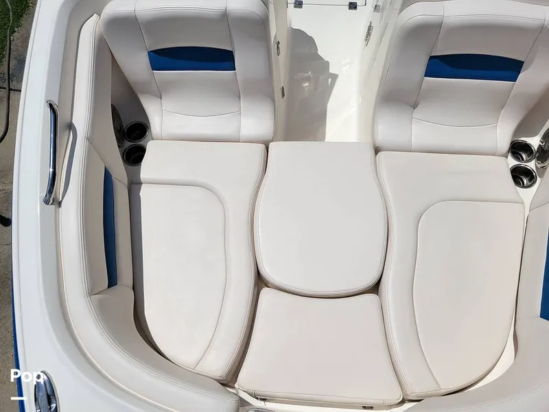 Slide: The Image of Bow Seating - 16560516