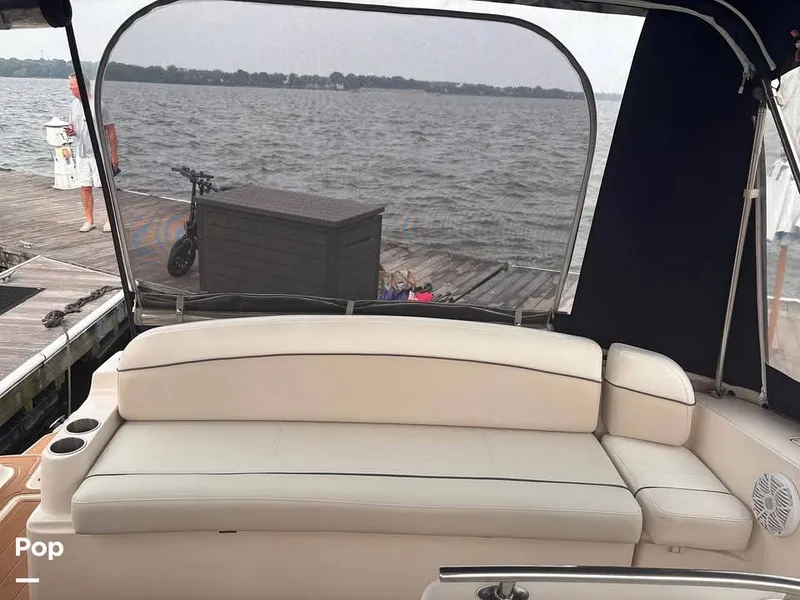 Slide: The Image of Rinker 342 Fiesta Vee 2006 - 16538710