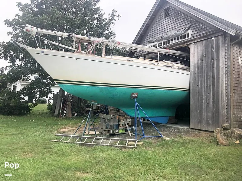 Slide: The Image of Lifting Keel - 16548601