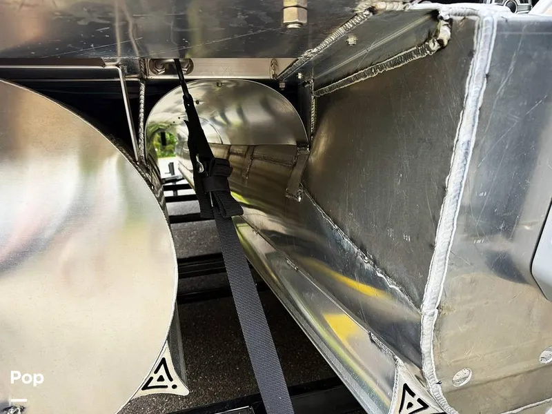 Slide: The Image of Aloha Paradise 260 Arch Sport Tower 2027 - 16543097