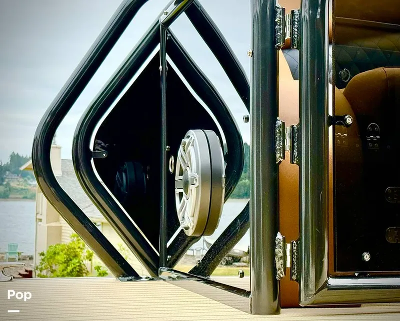 Slide: The Image of Aloha Paradise 260 Arch Sport Tower 2027 - 16543153