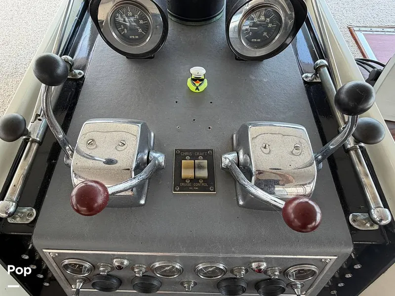 Slide: The Image of Chris-Craft Commander 47 1967 - 16587672