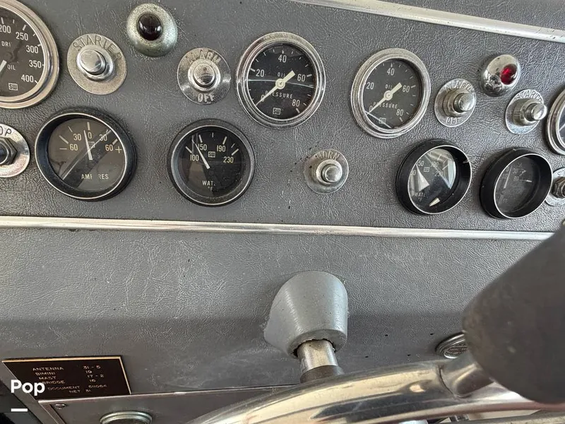 Slide: The Image of Chris-Craft Commander 47 1967 - 16587677