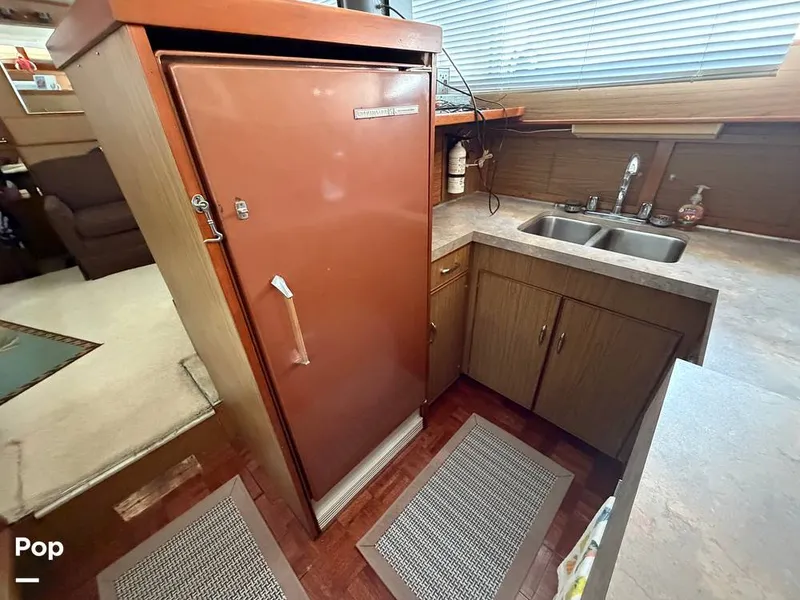Slide: The Image of Chris-Craft Commander 47 1967 - 16589035