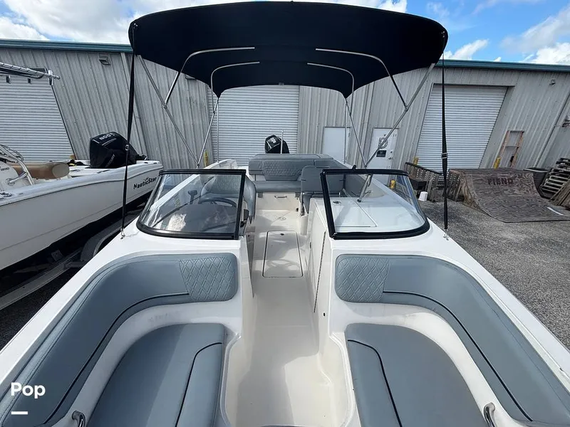 Slide: The Image of Bayliner VR6 2023 - 16543437
