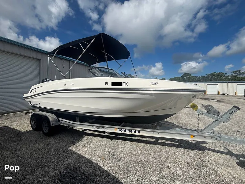 Slide: The Image of Bayliner VR6 2023 - 16543397