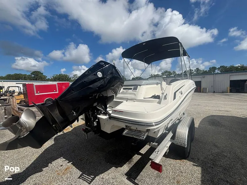 Slide: The Image of Bayliner VR6 2023 - 16543394