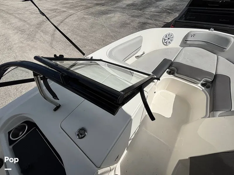 Slide: The Image of Bayliner VR6 2023 - 16543665