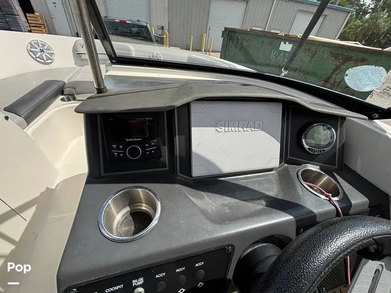 Slide: The Image of Bayliner VR6 2023 - 16543658