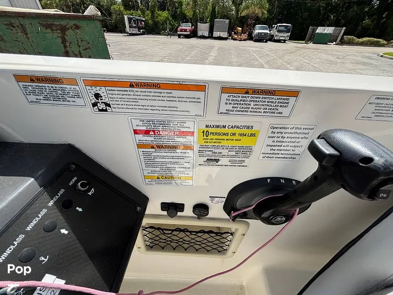 Slide: The Image of Bayliner VR6 2023 - 16543653