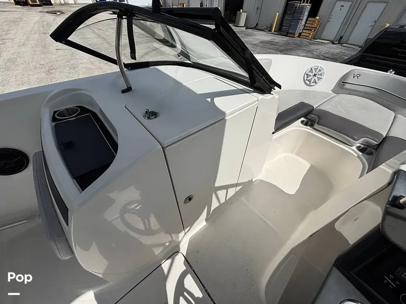 Slide: The Image of Bayliner VR6 2023 - 16543659