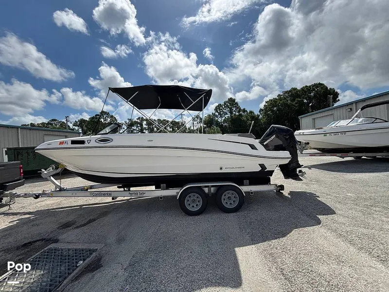 Slide: The Image of Bayliner VR6 2023 - 16543494