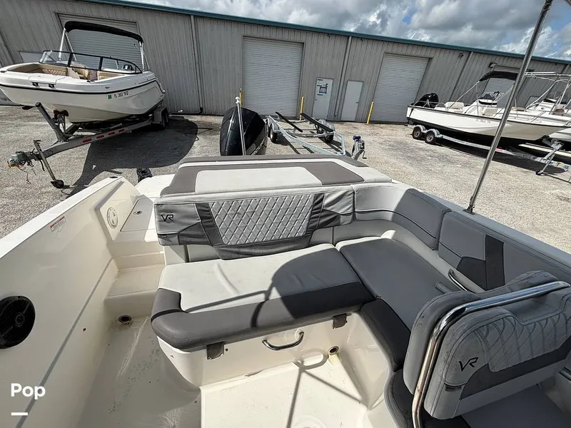 Slide: The Image of Bayliner VR6 2023 - 16543635