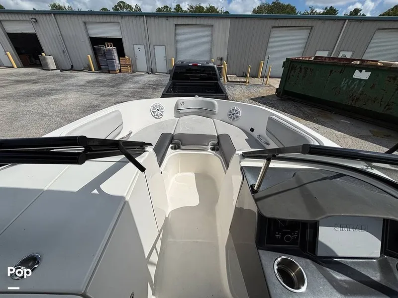 Slide: The Image of Bayliner VR6 2023 - 16543664
