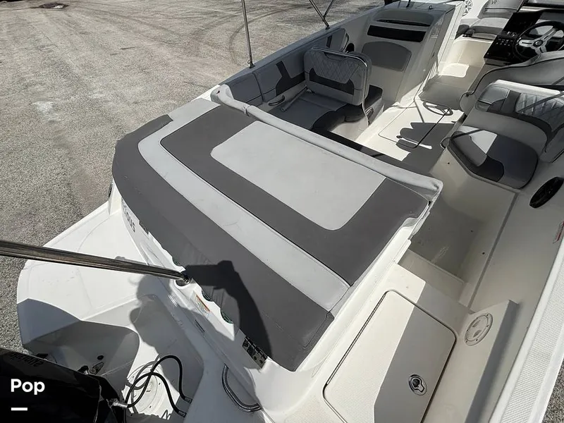 Slide: The Image of Bayliner VR6 2023 - 16543631
