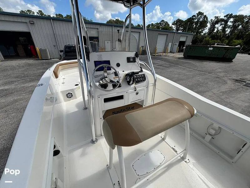 Slide: The Image of NauticStar 231 Hybrid 2023 - 16543707