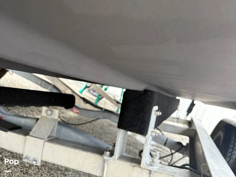 Slide: The Image of NauticStar 231 Hybrid 2023 - 16633576