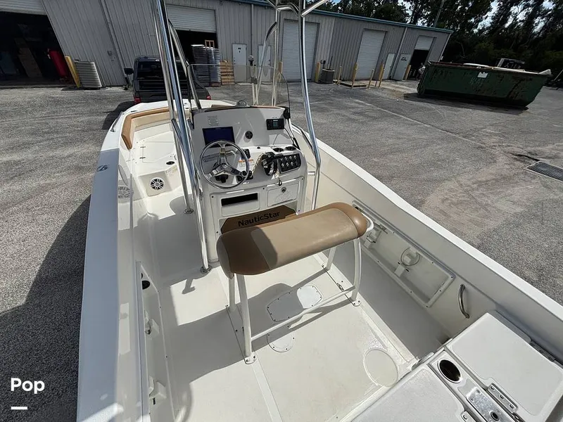 Slide: The Image of NauticStar 231 Hybrid 2023 - 16543704