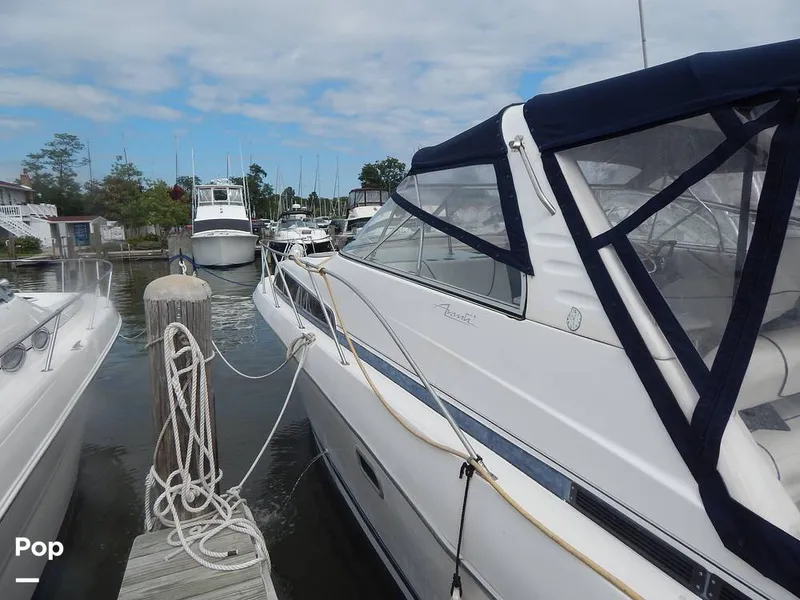 Slide: The Image of Bayliner Avanti 3255 Express 1999 - 16652272