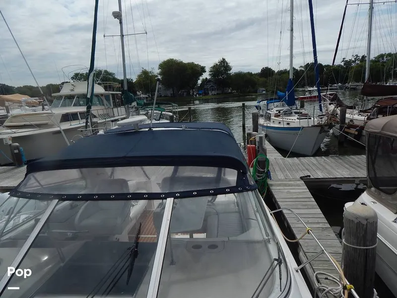 Slide: The Image of Bayliner Avanti 3255 Express 1999 - 16652267