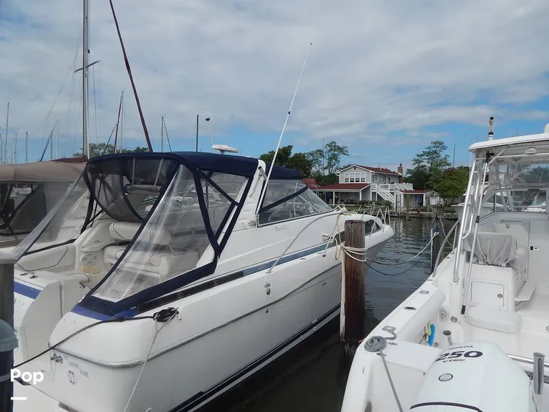 Slide: The Image of Bayliner Avanti 3255 Express 1999 - 16652277