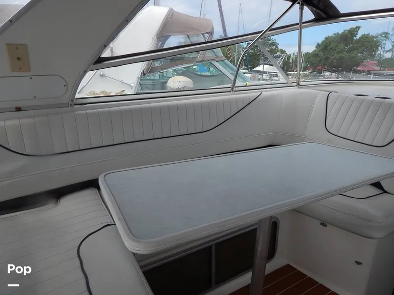 Slide: The Image of Bayliner Avanti 3255 Express 1999 - 16652285