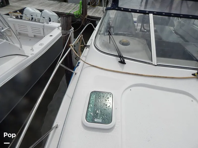 Slide: The Image of Bayliner Avanti 3255 Express 1999 - 16652263
