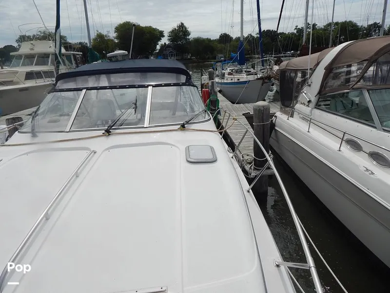 Slide: The Image of Bayliner Avanti 3255 Express 1999 - 16652260