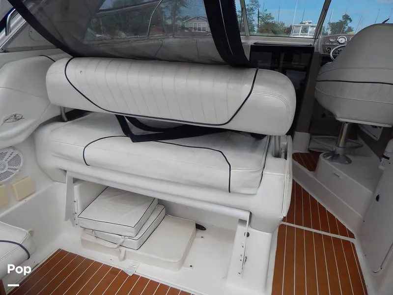 Slide: The Image of Bayliner Avanti 3255 Express 1999 - 16652279