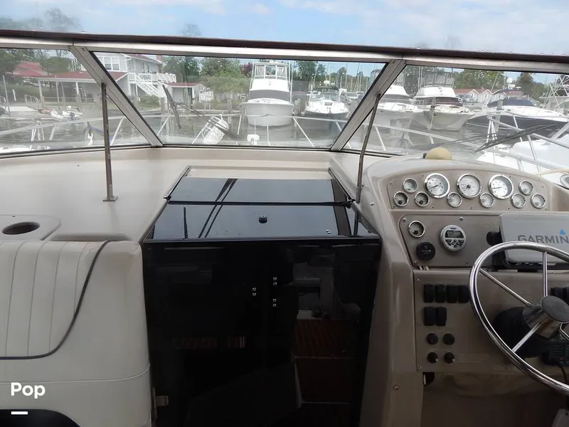 Slide: The Image of Bayliner Avanti 3255 Express 1999 - 16652289