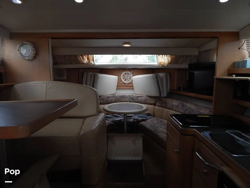 Slide: The Image of Bayliner Avanti 3255 Express 1999 - 16652306